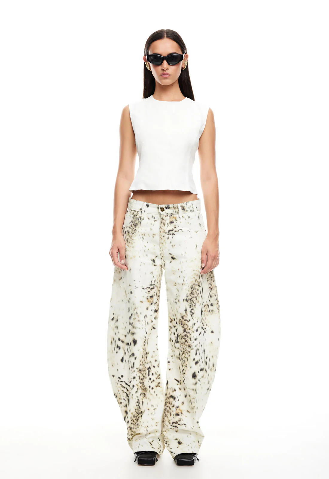 Sasha Barrel Jeans in Snow Leopard